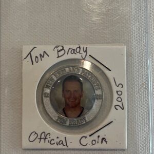 2005 NFL SUPERSTARS Tom Brady Official Commemorative Coin